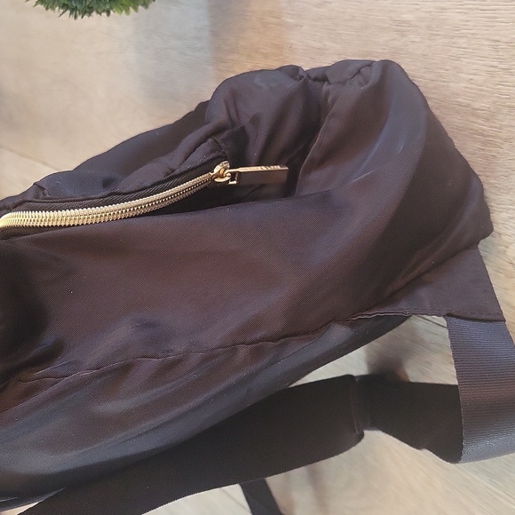 Love & Lore l Black Backpack l Nylon - Picture 6 of 7